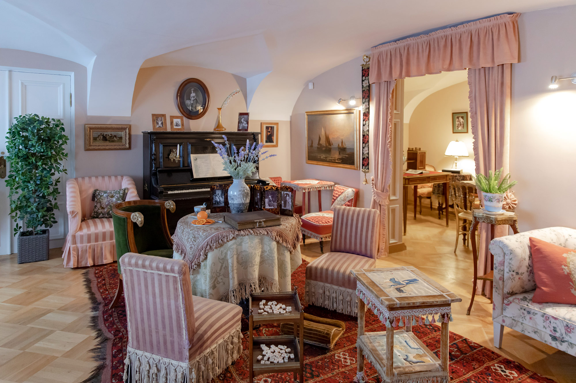 Gatchina (Гатчина)